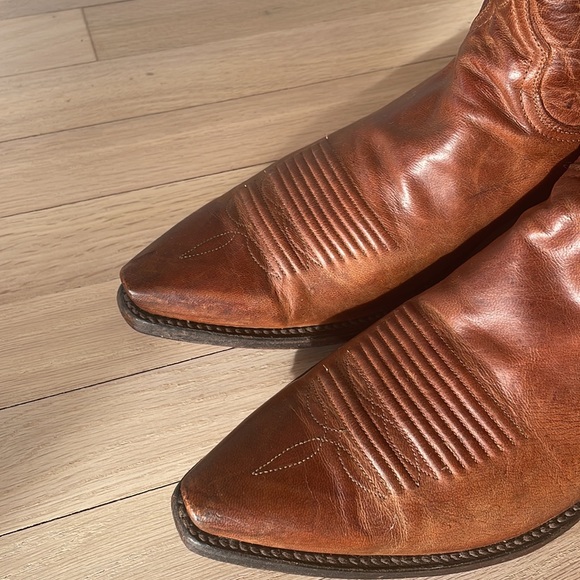 Lucchese Men’s 10.5 Cowboy Boots in warm light brown color -Western boots - Picture 3 of 8